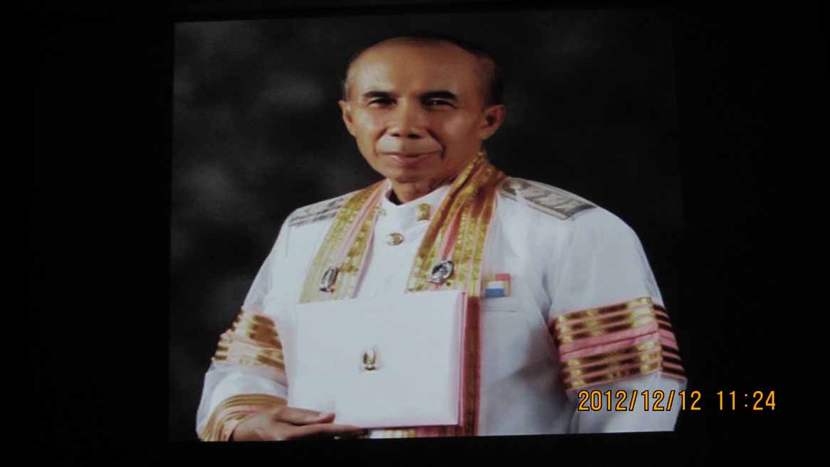 Dr_Meechai_Srisai 11.JPG 49.3K